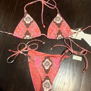 House of Harlow, extra small two piece bikini NEW